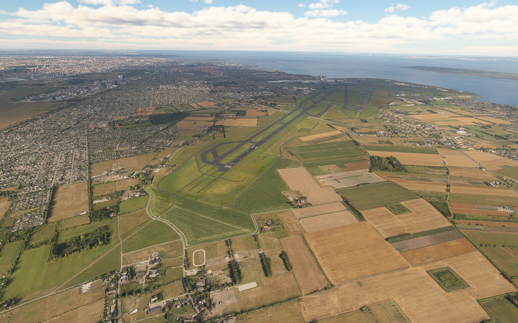 EKCH_4 Flughafen Kopenhagen: Glückwunsch zum 100. Geburtstag